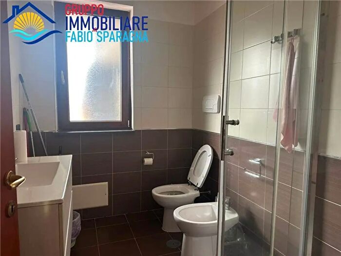 Appartamento quadrilocale in vendita in Corso Freda, Cellole