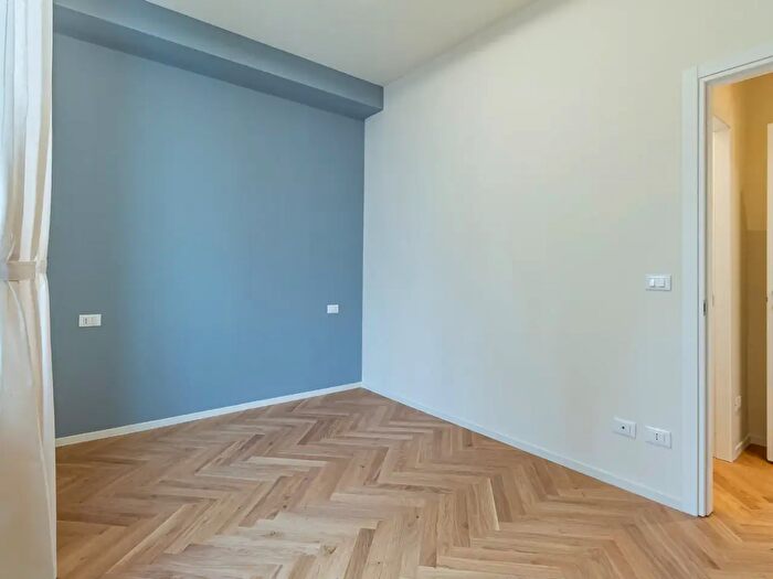 Appartamento bilocale in vendita in Via del Borgo di San Pietro, Bologna