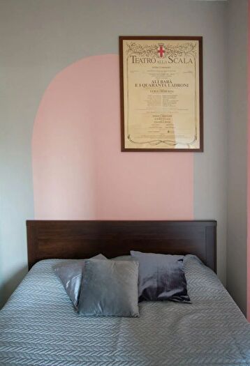 Appartamento monolocale in affitto in Via dei Piatti, Milano