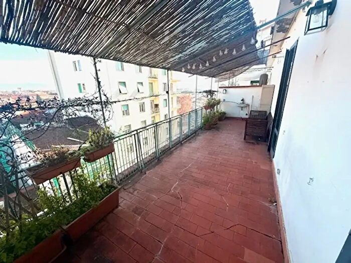 Appartamento trilocale in affitto in Firenze