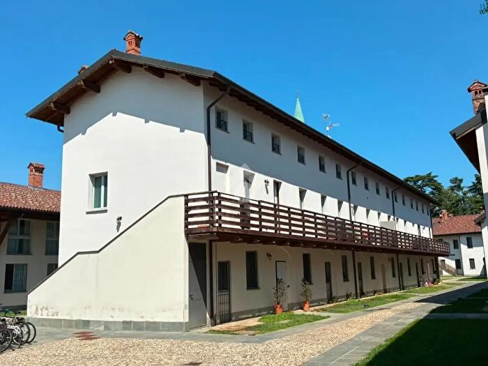 Appartamento quadrilocale in vendita in Vicolo Pusterla, Corbetta