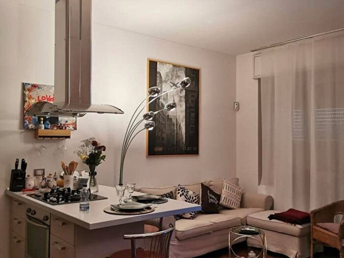 Appartamento bilocale in affitto in Via dei Grimani, Washington, Milano