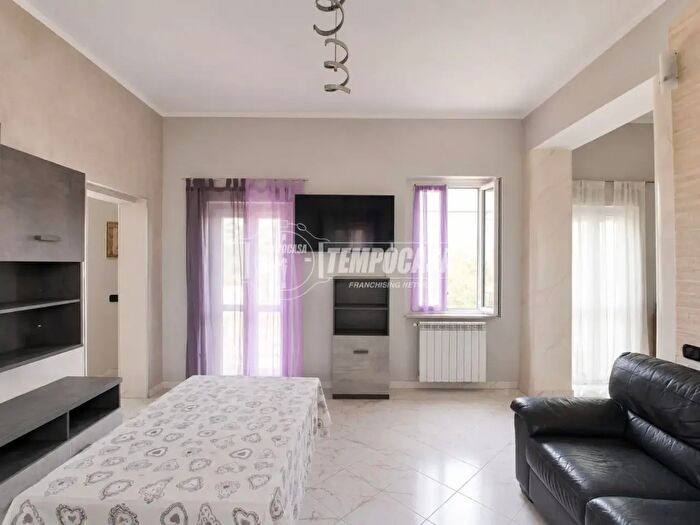 Appartamento quadrilocale in vendita in Carpignano Sesia