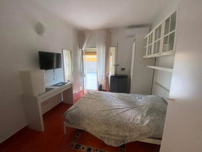 Appartamento monolocale in affitto in Via Statilio Ottato, Cinecittà, Roma