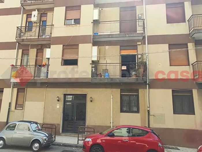 Appartamento trilocale in vendita in Via Sacro Cuore di Gesù, Messina