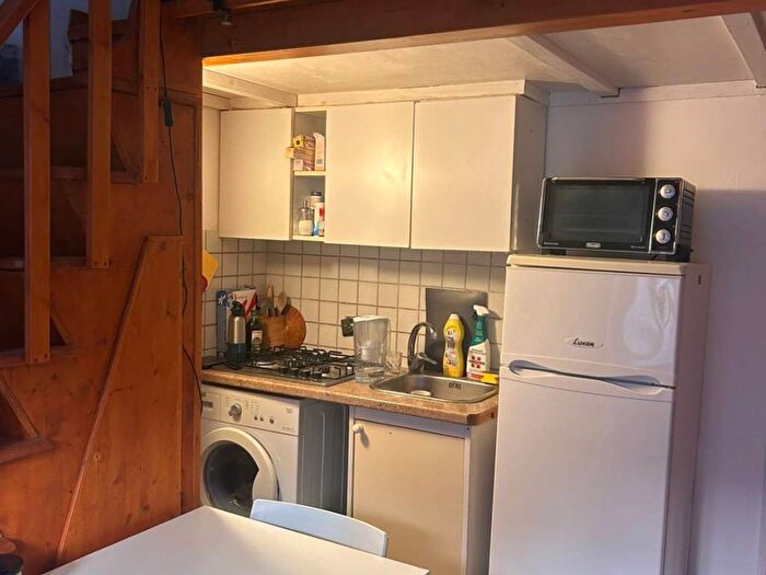 Appartamento monolocale in affitto in Via Vigone, Cenisia, Torino