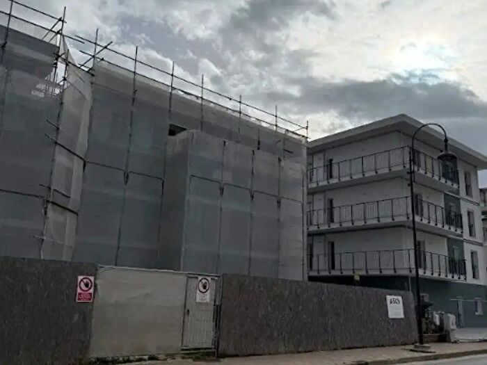 Appartamento trilocale in vendita in Labastide Murat, Tolentino