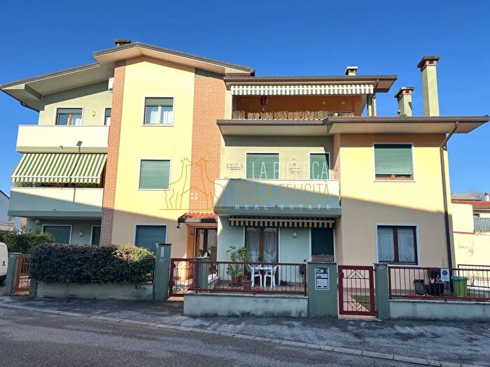 Appartamento bilocale in vendita in Via Ca Masotta, Schio