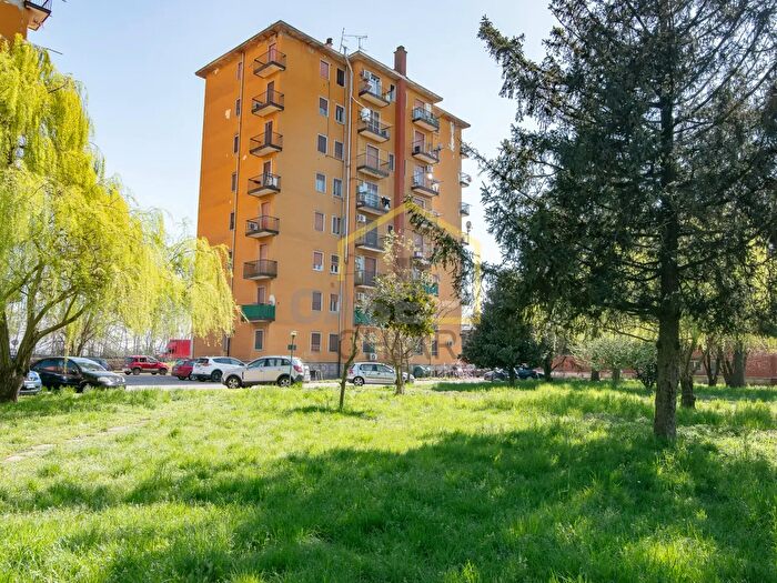 Appartamento quadrilocale in vendita in Via l da Vinci, Casarile