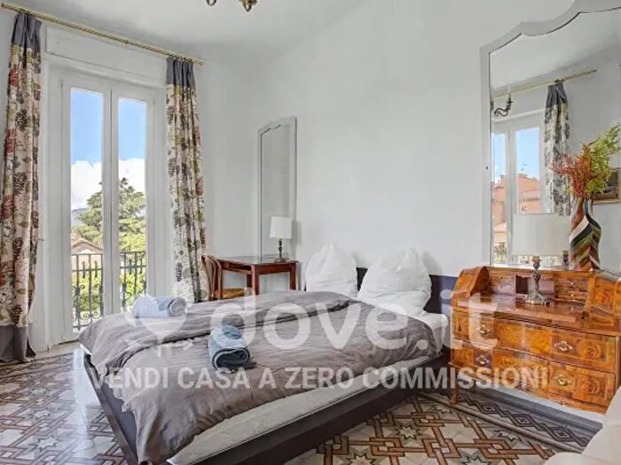 Appartamento quadrilocale in vendita in Via Ceretti, Laveno Mombello