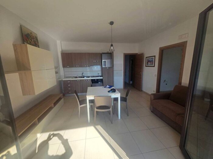 Appartamento trilocale in affitto in Via Marina, Aci Trezza, Aci Castello