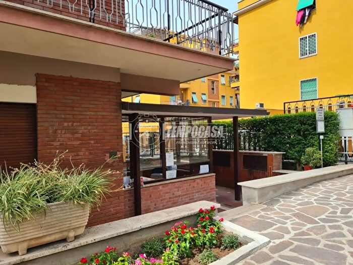 Case in Vendita e in Affitto - 3