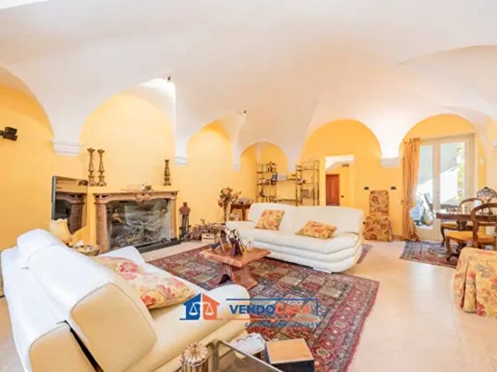 Casa con 6 locali in vendita in Via Pietro Ayres, Savigliano