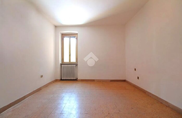 Appartamento trilocale in vendita in Via San Valentino, Terni