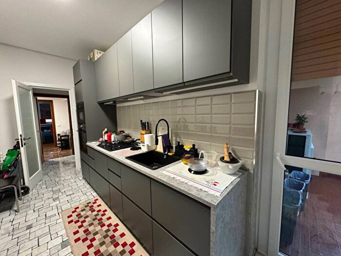 Appartamento quadrilocale in affitto in Via Giovanni Lulli, Città Studi, Milano