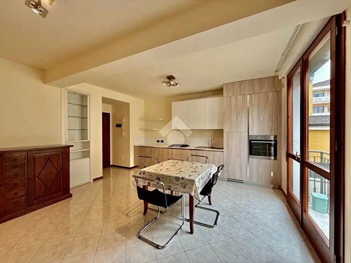 Appartamento bilocale in vendita in Via F Busonera, Abano Terme