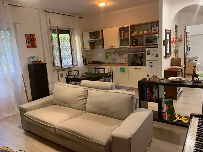 Appartamento trilocale in affitto in Via Guglielmo Marconi, Centro, Bogliasco