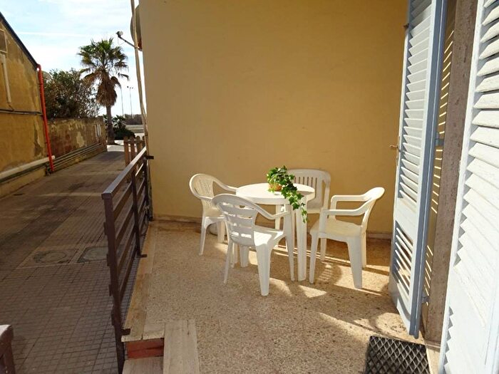 Appartamento trilocale in affitto in Viale della Vittoria, Marina di Cecina, Cecina