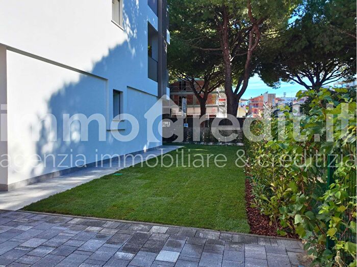 Appartamento trilocale in vendita in Jesolo