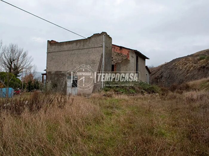 Casa con 5 locali in vendita in Via Tezza, Zocca