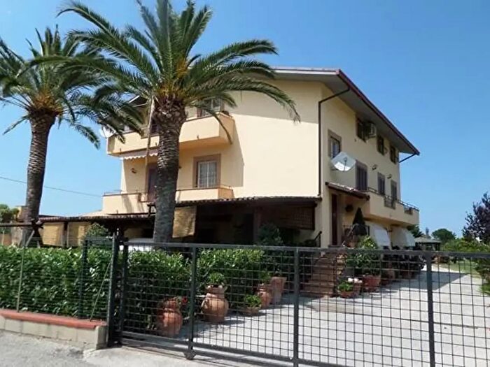 Appartamento quadrilocale in affitto in Via Piano Saletti, Paglieta