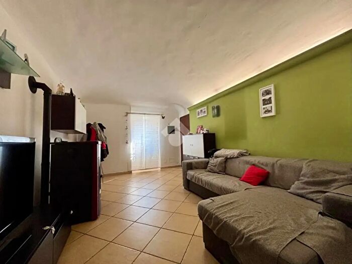 Casa con 5 locali in vendita in Via Roma, Airasca