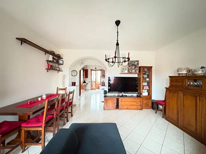 Appartamento quadrilocale in vendita in Via Ponte Chiusella, Romano Canavese