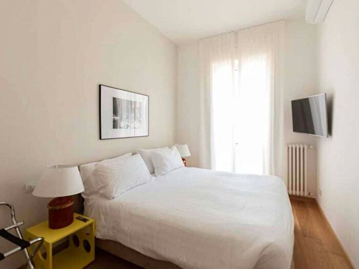 Appartamento quadrilocale in affitto in Via Pontaccio, Brera, Milano