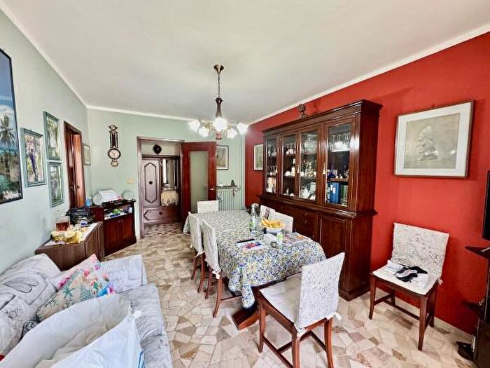 Appartamento con 5 locali in vendita in Strada Ciapeia, Biella