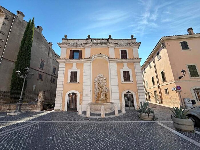 Appartamento quadrilocale in affitto in Via Dell'Arringo, Centro Storico, Terni