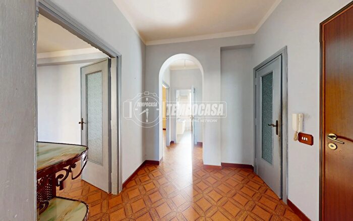 Appartamento quadrilocale in vendita in Via Massimo dAzeglio, Alba