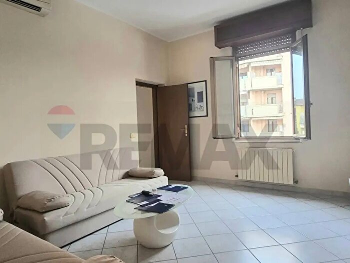 Appartamento trilocale in vendita in Via Giuseppe Cortesi, Piacenza