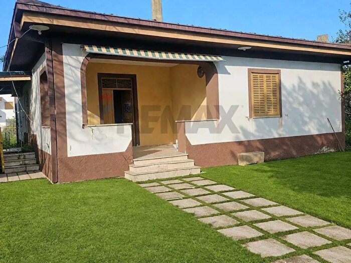 Casa con 5 locali in vendita in Via Mosca, CoriglianoRossano