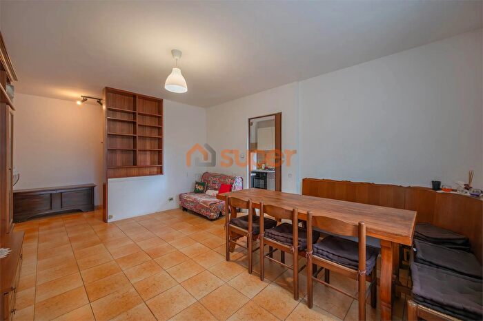 Appartamento trilocale in vendita in Via Cristoforo Colombo Perugia Pg, Perugia