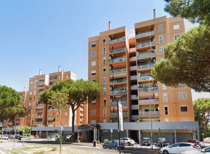 Appartamento con 5 locali in vendita in Via di Grotta di Gregna, Roma