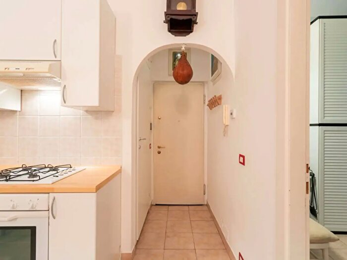 Appartamento monolocale in affitto in Via Lecco, Milano