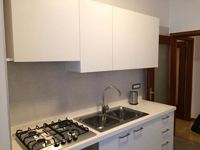 Appartamento trilocale in affitto in Via Antonio Stoppani, Stazione Cristo Re, Trento