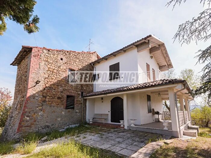 Casa quadrilocale in vendita in Via Chiesa Pigneto, Prignano Sulla Secchia