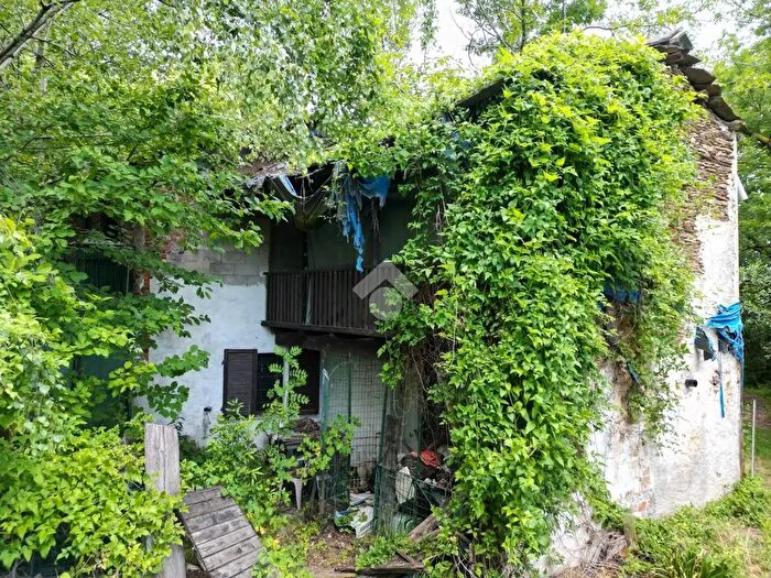Casa quadrilocale in vendita in Via Bricco Margaria, Barge
