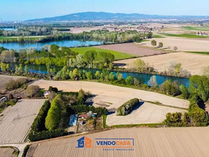 Casa quadrilocale in vendita in Via Gennero, Carignano