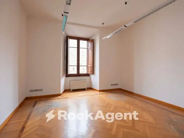 Casa con 6 locali in affitto in Piazzetta Spirito Santo, Pistoia