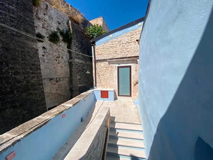 Casa bilocale in vendita in Via Sacramento, Casamassima