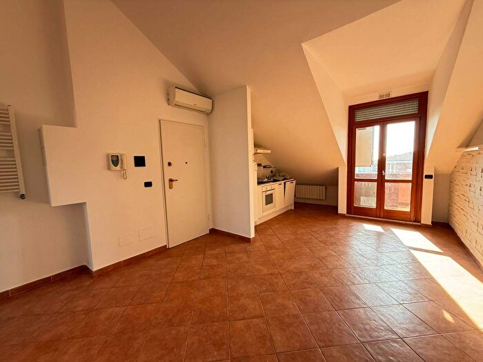 Casa trilocale in affitto in Corso Orbassano, Santa Rita, Torino