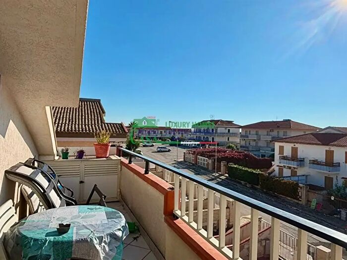Appartamento quadrilocale in vendita in Via Fregene, Ragusa