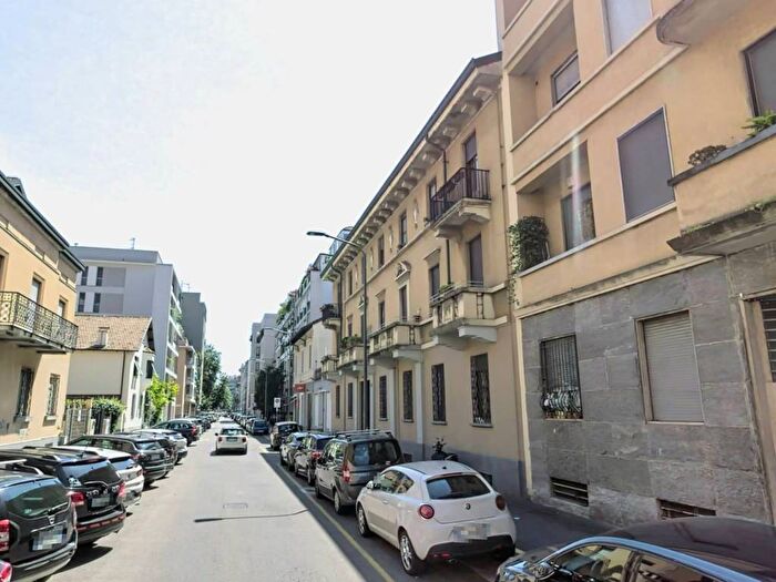 Appartamento monolocale in affitto in Via Antonio Cecchi, Washington, Milano