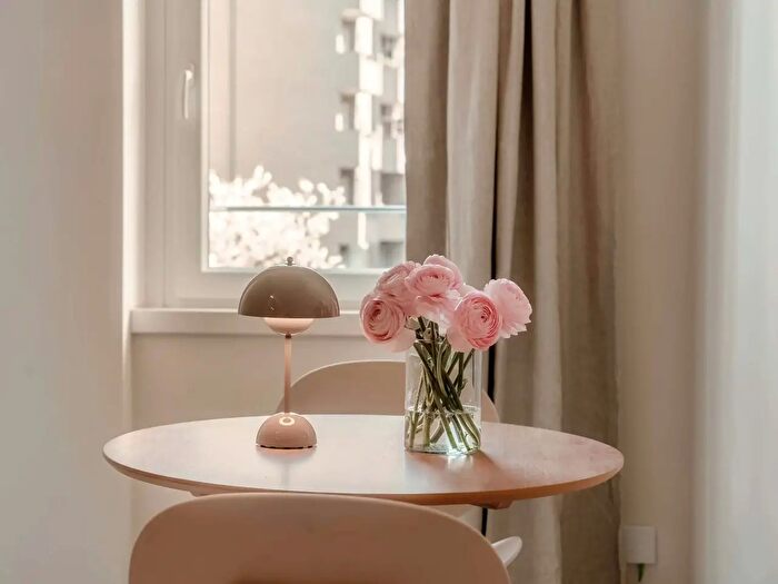 Appartamento monolocale in affitto in Via Milano, Como