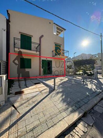 Appartamento con 6 locali in vendita in Via Generale Giuseppe Arimondi, San Vito Lo Capo