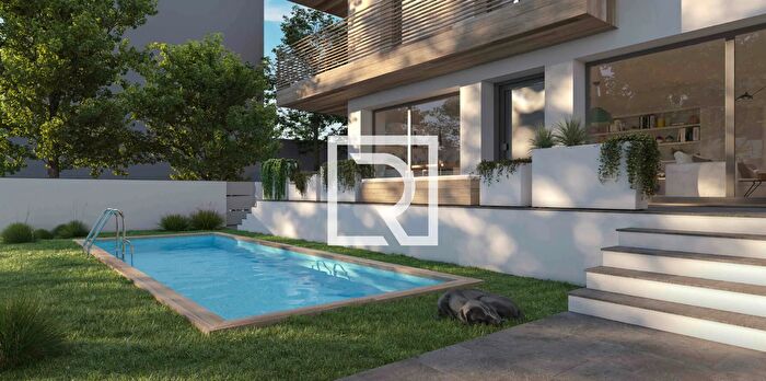 Casa quadrilocale in vendita in Viale Anita Garibaldi Cesenatico, Cesenatico