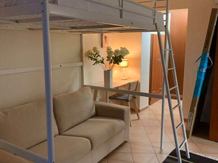 Appartamento monolocale in affitto in Via Tito Strozzi, Quartiere Venezia, Livorno