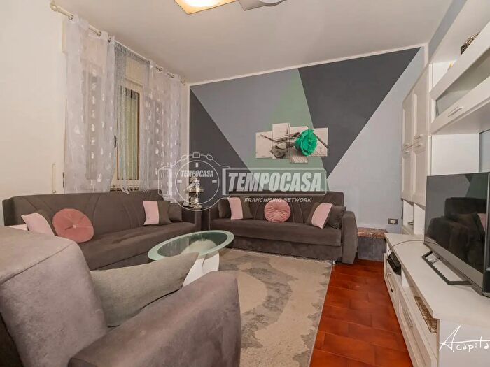 Appartamento trilocale in vendita in Via Lazio, Cesena